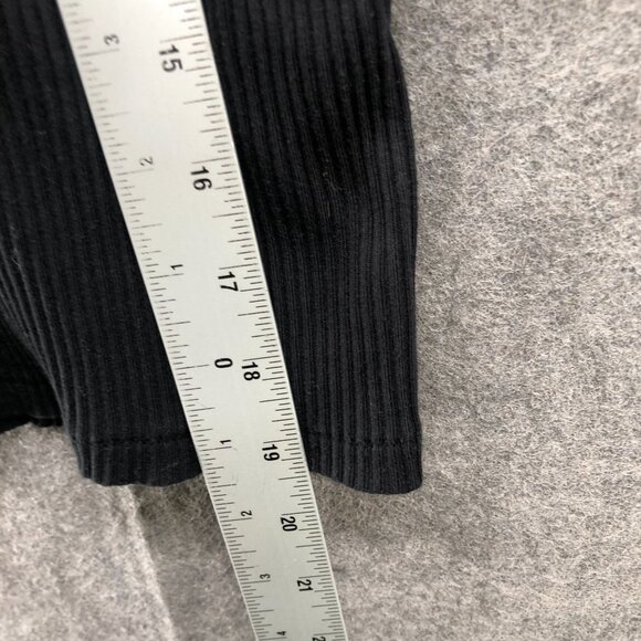 Uniqlo Bra Tank Top Womens M Black Ribbed Halter Padded Built In Bra Comfort - Picture 6 of 8